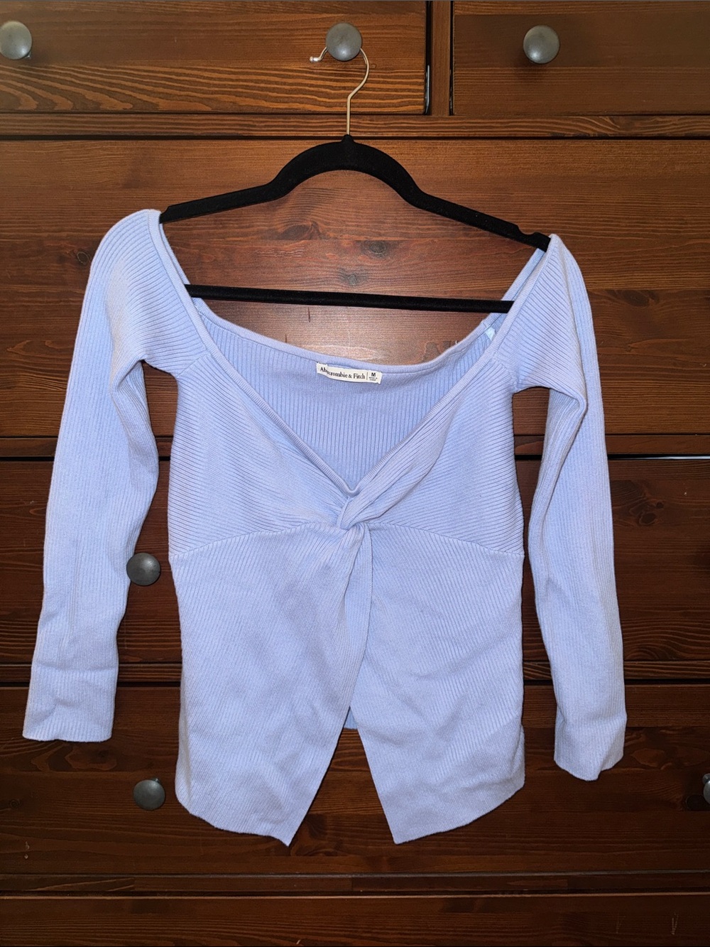 Abercrombie & Fitch light blue ribbed twist-front long sleeve top
